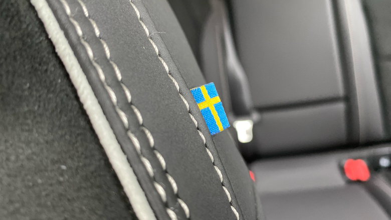 Volvo XC40 2.0 B3P Plus Dark 5dr Auto Petrol Estate